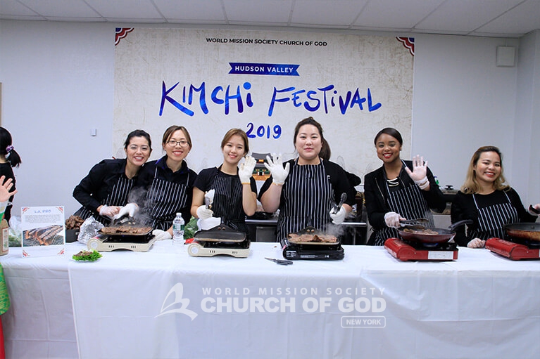 Serving up Korean ribs and chicken wings during the Hudson Valley Kimchi Festival.