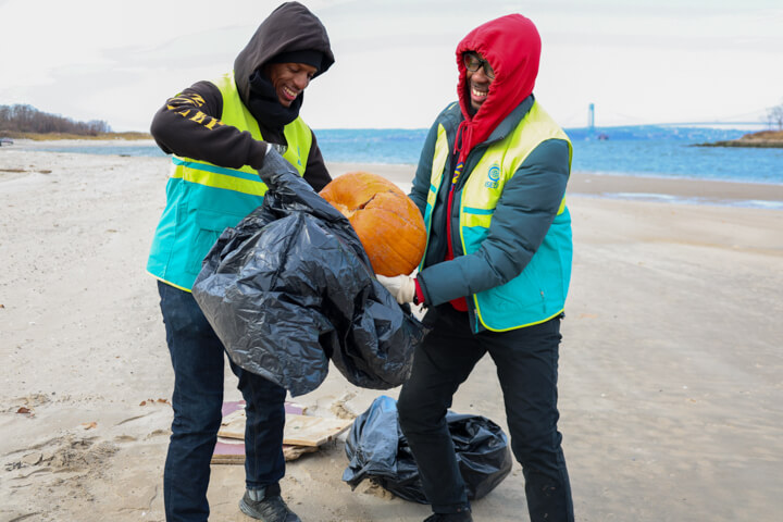 ASEZ WAO Kaiser Park Brooklyn