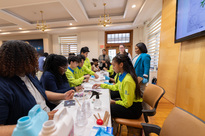 ASEZ STAR Mother's Day Event