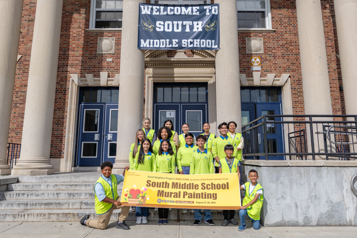 ASEZ STAR Mural Painting at South Middle School in Newburgh
