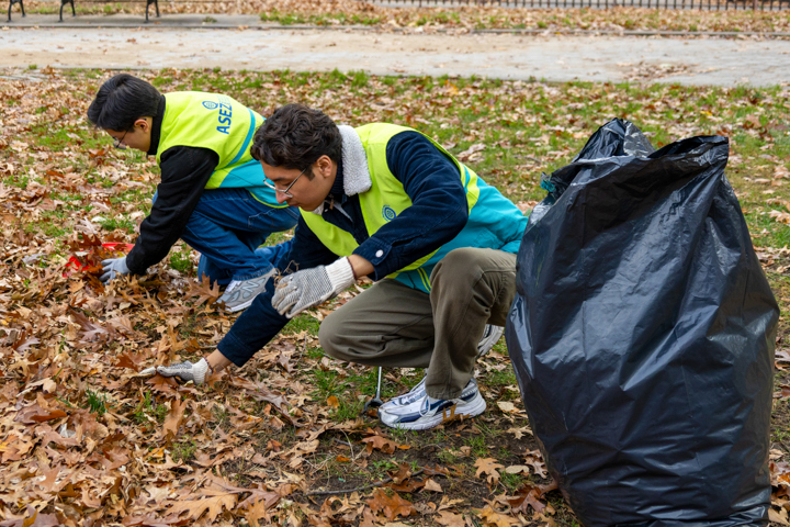 ASEZ WAO Cleanup at Maria Hernandez Park